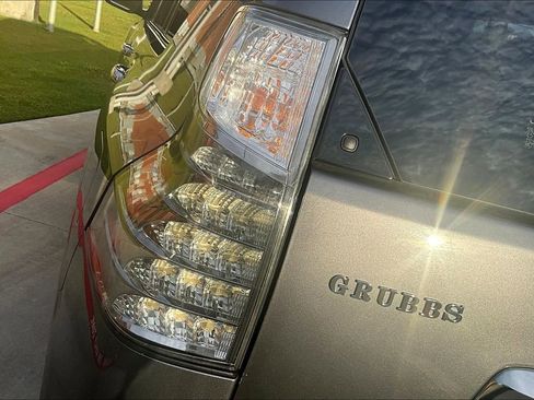 Used 2023 Lexus GX 460 Premium w/ Premium Plus Package AWD/4WD image 43