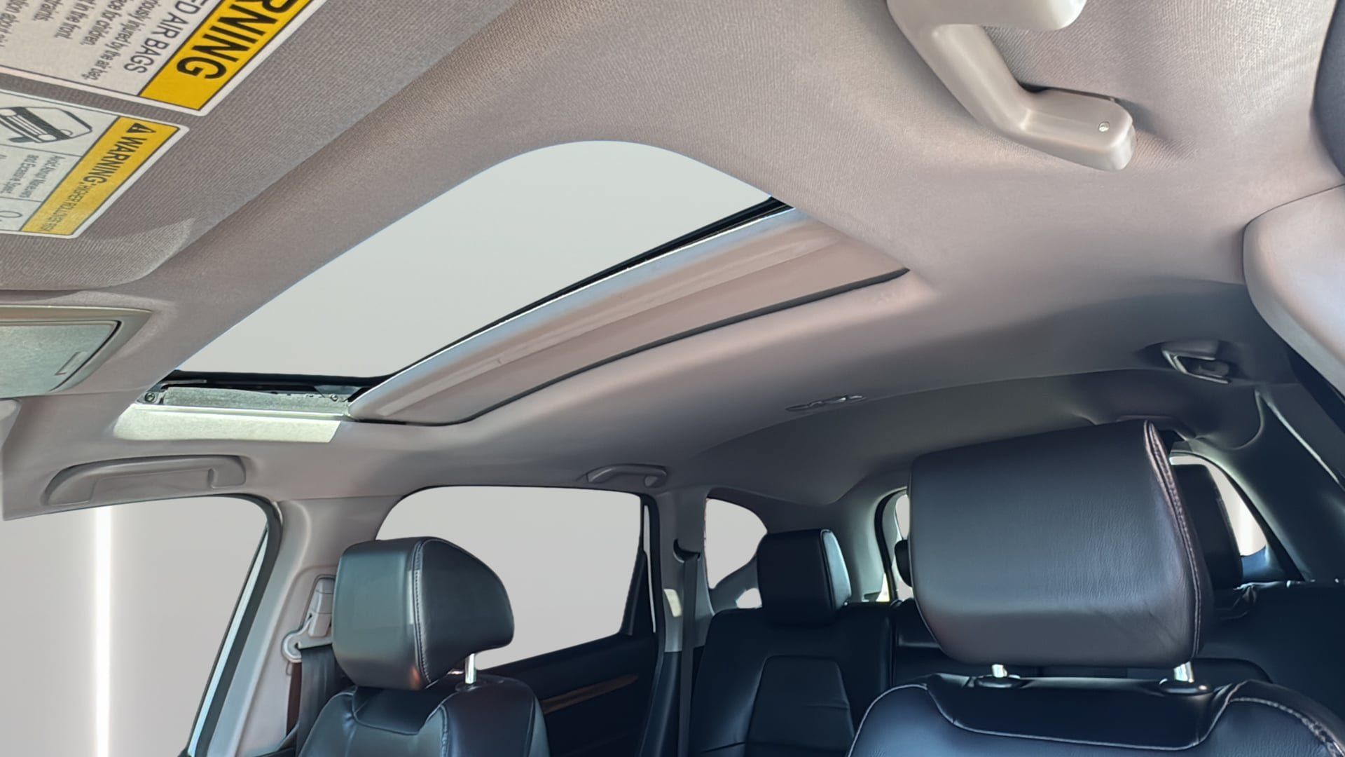 Used 2017 Honda CR-V Touring image 31