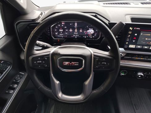 Used 2024 GMC Sierra 1500 SLT image 22