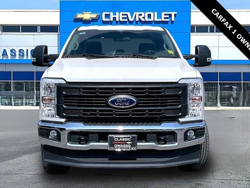 Used 2024 Ford F250 XL w/ XL Chrome Package image 2