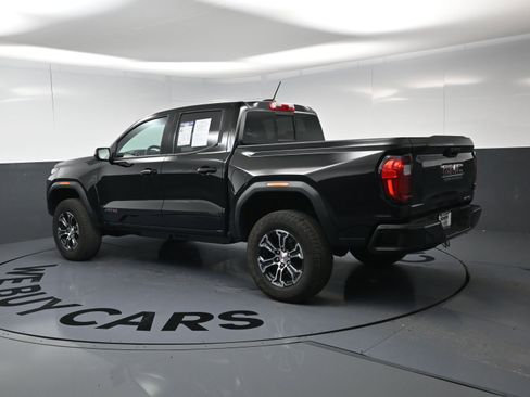 Used 2024 GMC Canyon AT4 w/ AT4 Premium Package AWD/4WD image 19