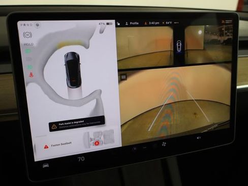Used 2023 Tesla Model Y 2WD image 40