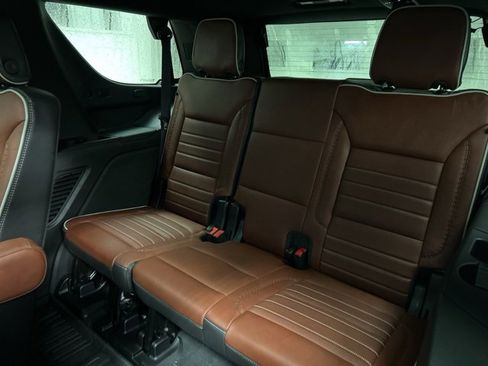 Used 2024 GMC Yukon Denali Ultimate image 34