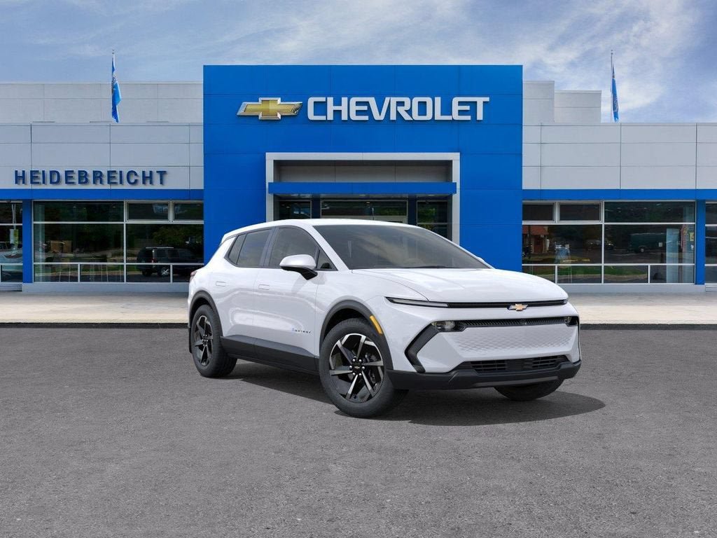 New 2026 Chevrolet Equinox EV LT w/ Comfort Package FWD image 1