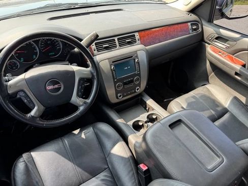 Used 2009 GMC Yukon XL SLT AWD/4WD image 12