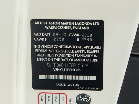 Used 2014 Aston Martin DB9 Volante image 20