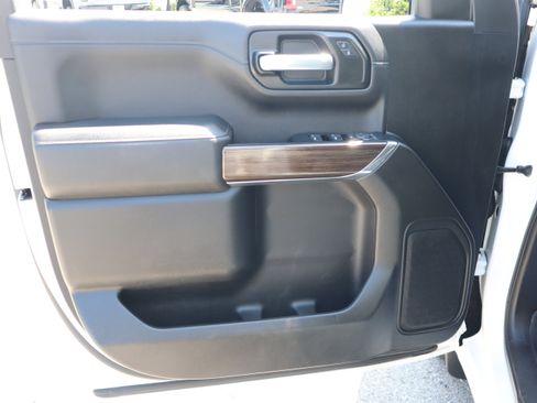 Used 2021 Chevrolet Silverado 1500 LT RWD image 26