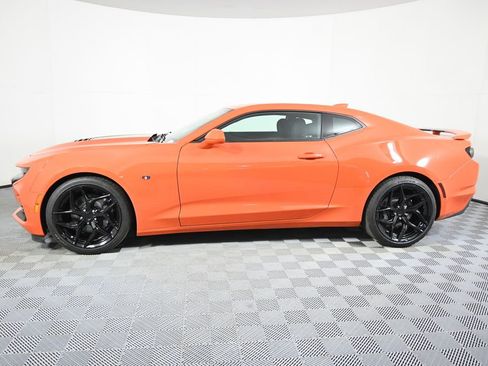 Used 2019 Chevrolet Camaro SS RWD image 2
