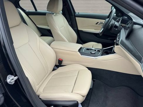Used 2024 BMW 330i xDrive Sedan w/ Premium Package AWD/4WD image 16