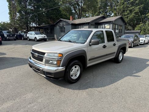 Used 2005 Chevrolet Colorado LS RWD image 2