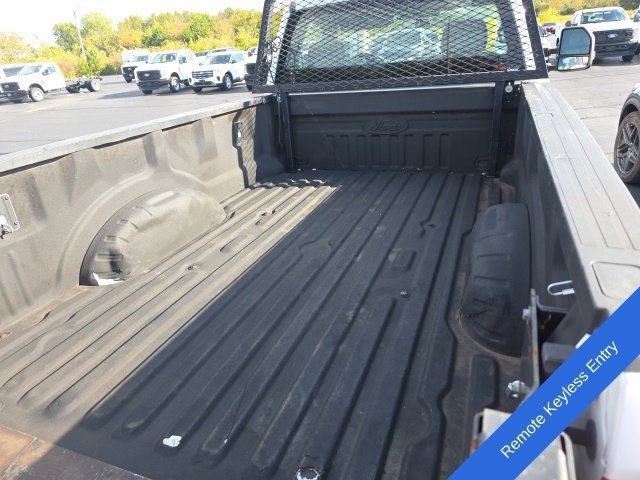 Used 2017 Ford F250 XL w/ Power Equipment Group AWD/4WD image 8