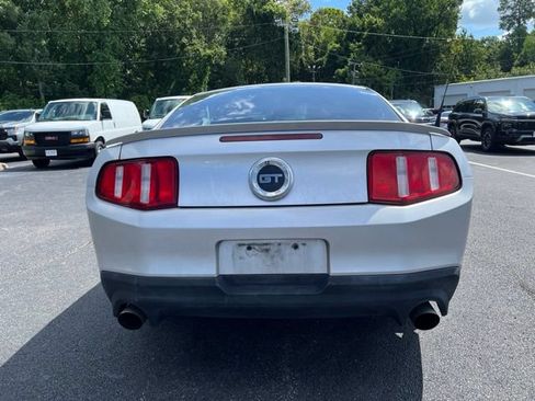Used 2011 Ford Mustang GT Premium w/ Comfort Pkg RWD image 6
