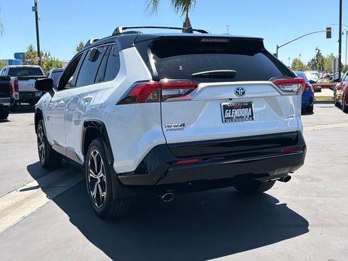 Certified 2024 Toyota RAV4 XSE w/ Weather Package AWD/4WD image 8