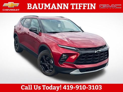 Used 2024 Chevrolet Blazer LT w/ Convenience Package FWD image 1
