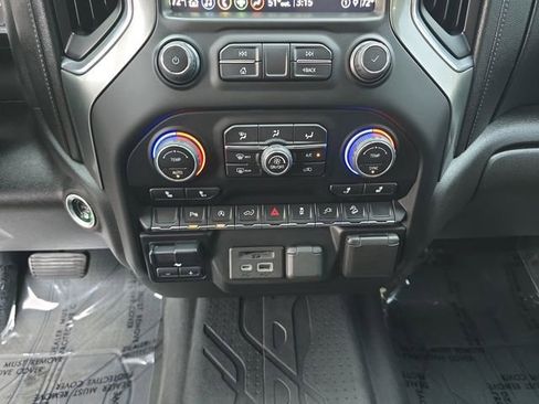 Certified 2022 Chevrolet Silverado 1500 LT w/ All Star Edition Plus image 16