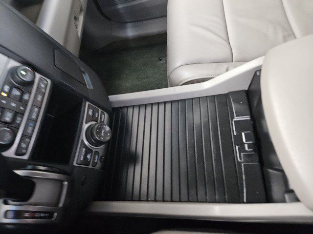 Used 2014 Honda Pilot Touring image 27