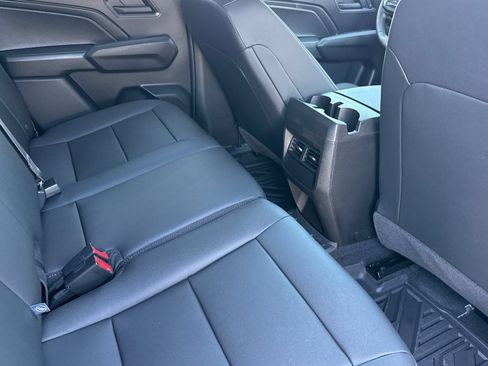 Used 2026 Chevrolet Colorado Trail Boss AWD/4WD image 18