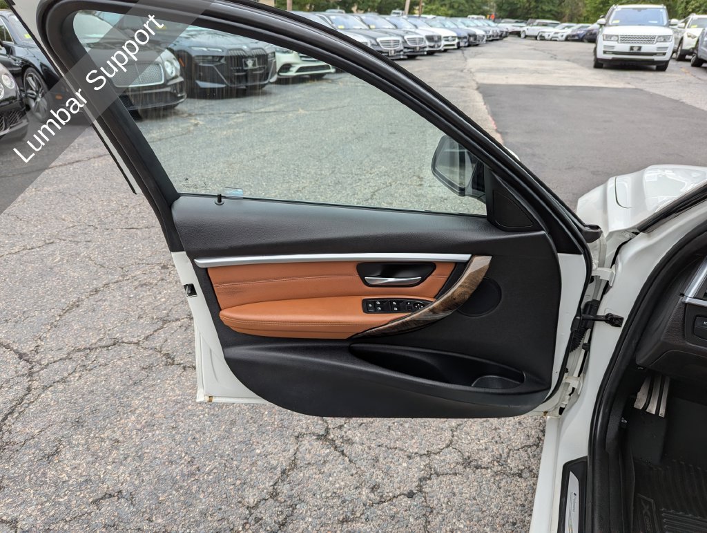 Used 2016 BMW 328i xDrive Sedan AWD/4WD image 14