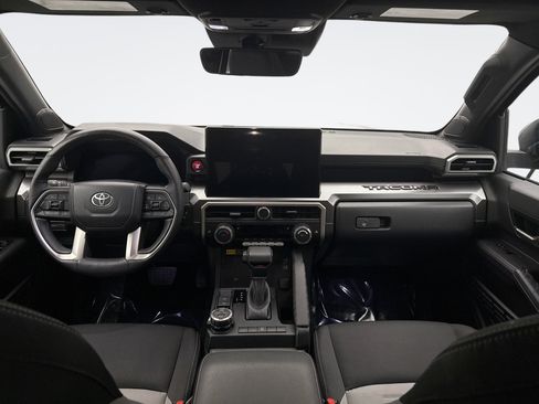 Used 2024 Toyota Tacoma TRD Off-Road image 14