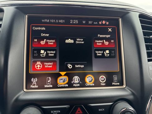 Used 2014 Jeep Grand Cherokee Overland w/ Advanced Technology Group image 24