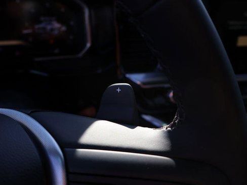 New 2026 GMC Sierra 1500 Elevation image 33