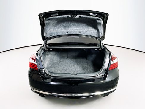 Used 2016 Honda Accord Sport image 26