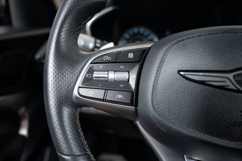 Used 2026 Genesis G70 2.5T RWD image 29