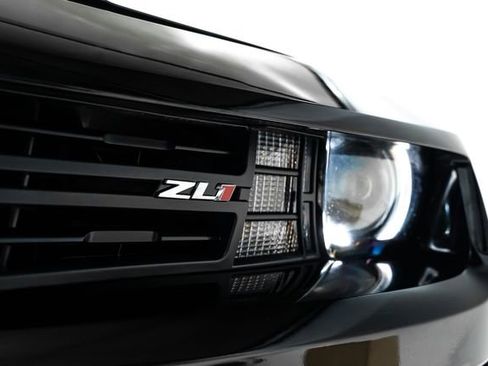 Used 2013 Chevrolet Camaro ZL1 image 14