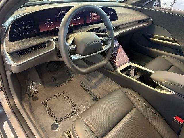 Used 2024 Lucid Air Touring AWD/4WD image 2