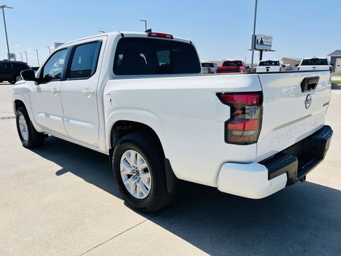 Used 2023 Nissan Frontier SV w/ SV Convenience Package AWD/4WD image 34