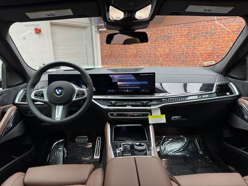 New 2026 BMW X6 xDrive40i w/ Executive Package image 12