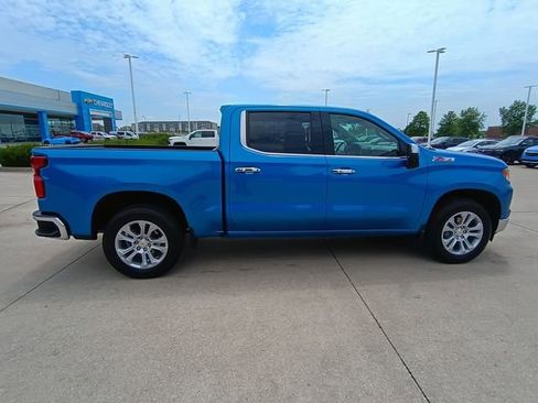 Used 2022 Chevrolet Silverado 1500 LTZ AWD/4WD image 12