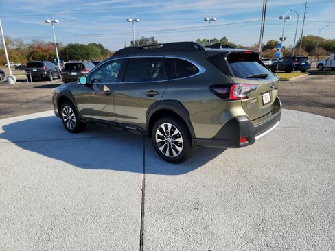 New 2025 Subaru Outback Limited image 3