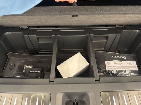 New 2026 INFINITI QX60 Autograph w/ Dark Cargo Package image 39