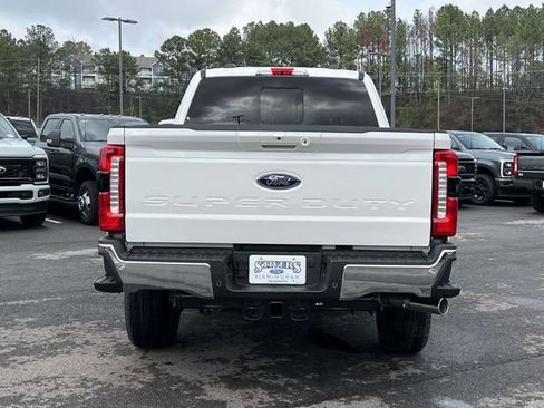 New 2026 Ford F250 Lariat w/ Chrome Package image 4