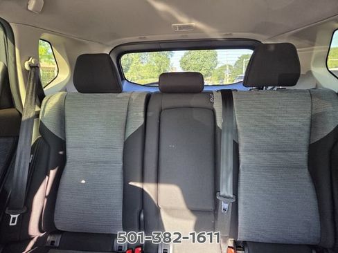 Used 2023 Nissan Rogue SV FWD image 12