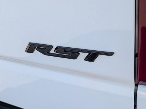 Certified 2020 Chevrolet Silverado 1500 RST w/ Rally Edition image 9