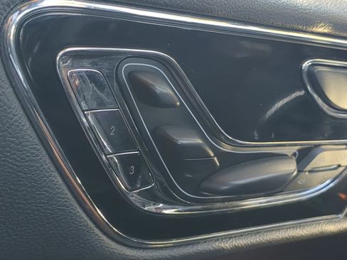 Used 2023 Lincoln Navigator Reserve image 20