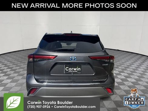 Used 2021 Toyota Highlander Platinum AWD/4WD image 6