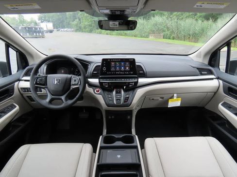 New 2026 Honda Odyssey EX-L image 18