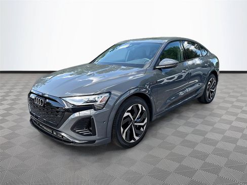 Certified 2024 Audi Q8 e-tron Premium Plus w/ Premium Plus Package AWD/4WD image 3