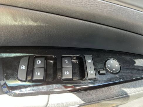 Used 2025 Kia Sportage EX AWD/4WD image 24
