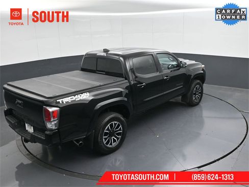 Used 2023 Toyota Tacoma TRD Sport image 40