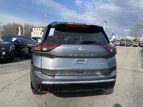 New 2026 Nissan Rogue Platinum w/ Platinum Premium Package AWD/4WD image 4