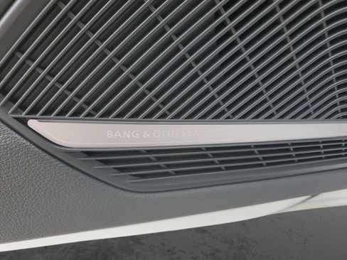 Used 2019 Audi A4 2.0T Premium Plus w/ Premium Plus Package FWD image 21