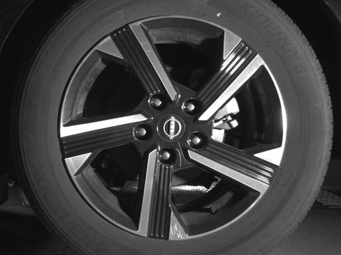 Used 2025 Nissan Sentra SV image 14