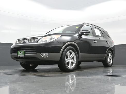Used 2011 Hyundai Veracruz Limited w/ Navigation Pkg 3 AWD/4WD image 28
