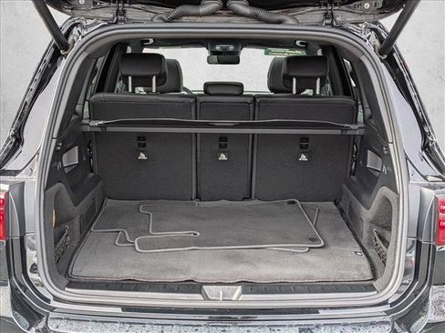 Certified 2025 Mercedes-Benz GLB 250 image 6