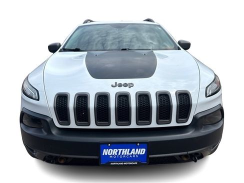 Used 2014 Jeep Cherokee Trailhawk w/ Comfort/Convenience Group AWD/4WD image 13