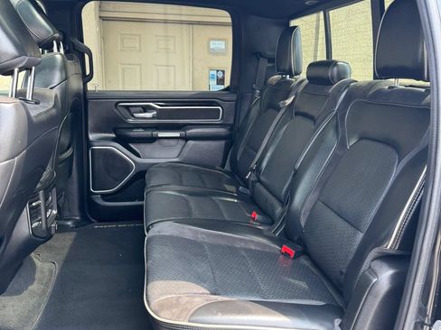 Used 2019 RAM 1500 Laramie w/ Sport Appearance Package AWD/4WD image 11